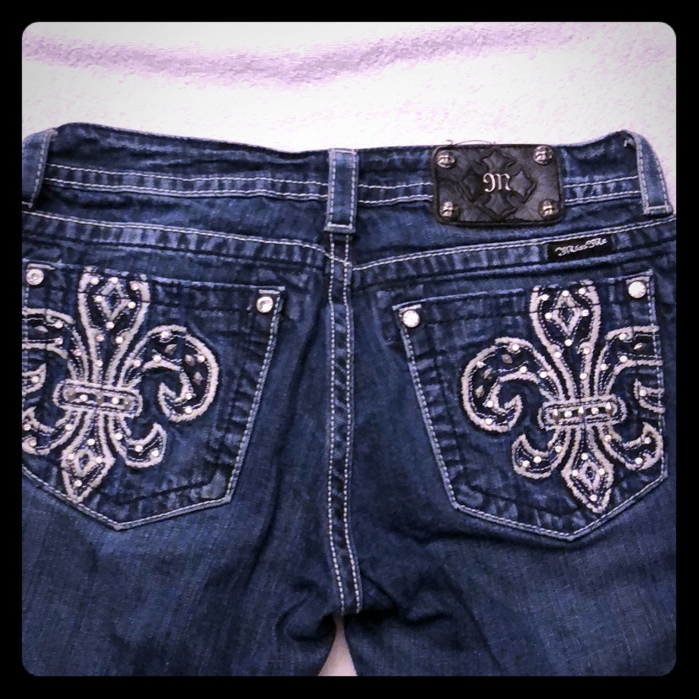 Miss Me Bootcut Sz 31 JP5360B3 Fleur de Lis Jeans